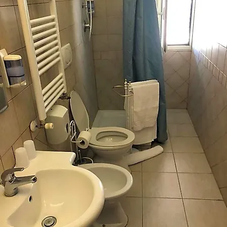 Bolognese Hotel 2*