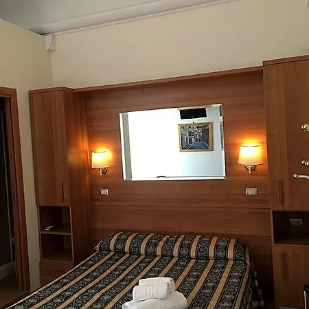 Hotel Bolognese