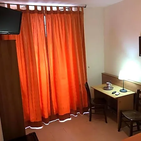 Hotel Bolognese