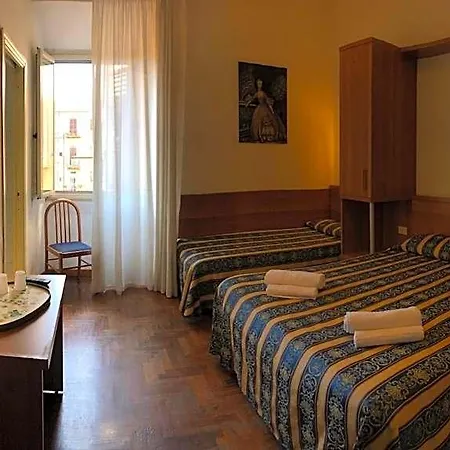 Bolognese Hotel 2*