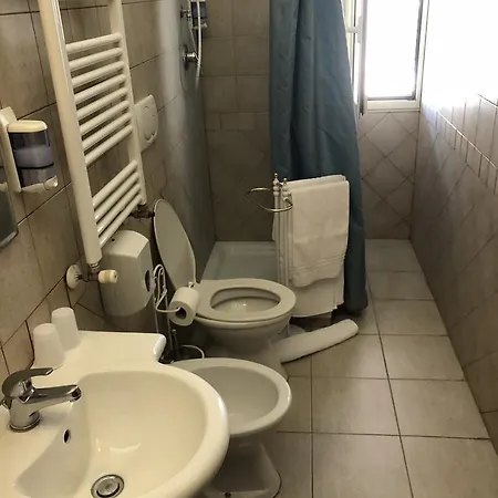 Otel Bolognese 2*