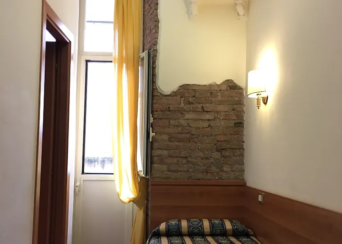 Hotel Bolognese Rome